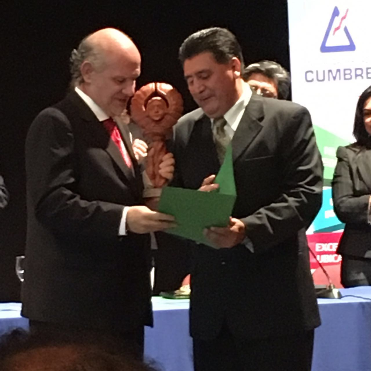 63fa0f30-ab48-4d66-b079-bb6b07b959be