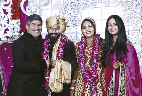 Asistieron al matrimonio de Ezra Elios y Pallavi en Delhi (India)