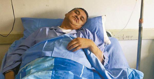 Eduardo León vive en la populosa zona de Villa Victoria en la casa de sus suegros. Ahora está internado en una clínica paceña