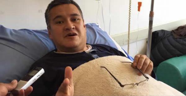 El jurista permanece internado en el Hospital de Clínicas de La Paz y se realizarán más estudios por su salud.