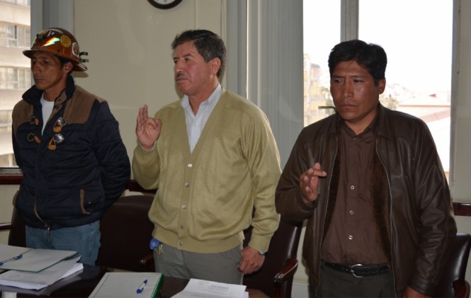Posesionan a nuevos miembros del directorio de Comibol