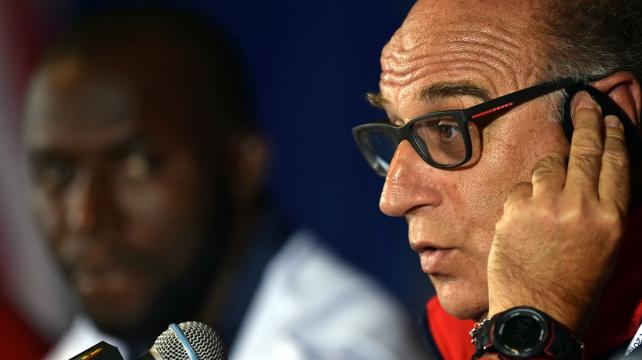 El francés Patrice Neveu durante la conferencia de prensa. Foto:AFP %image_alt%