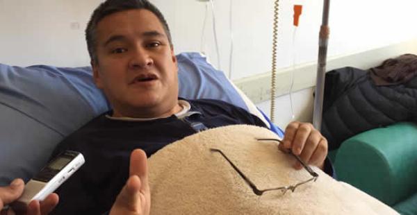 El jurista permanece internado en el Hospital de Clínicas de La Paz y se realizarán más estudios por su salud.