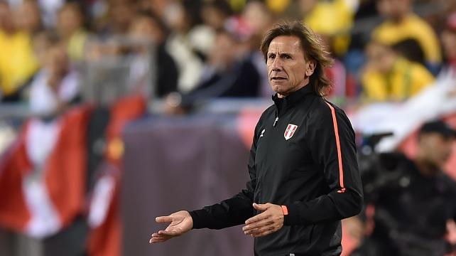 Gareca aseguró que su equipo se merecía los tres puntos. Foto: AFP %image_alt%