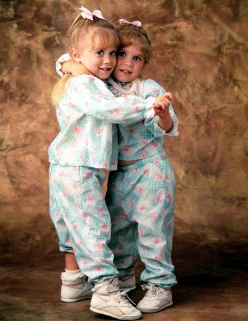 Las hermanas Olsen en 1990.