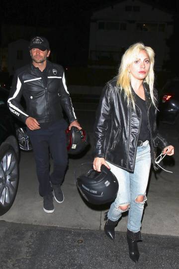 Bradley Cooper y Lady Gaga, el pasado abril en Santa Mónica, California.