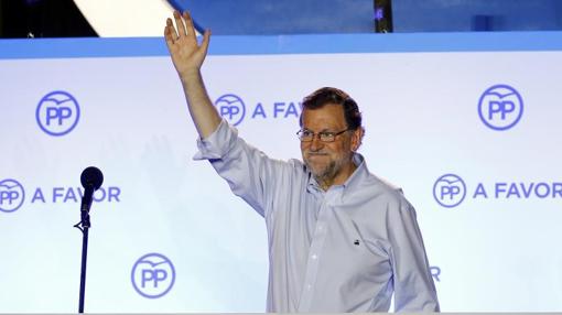 Rajoy celebra su victoria electoral