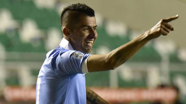 Juan Carlos Arce tiene ofertas de Sport Boys, pero da prioridad a Bolívar %image_alt%