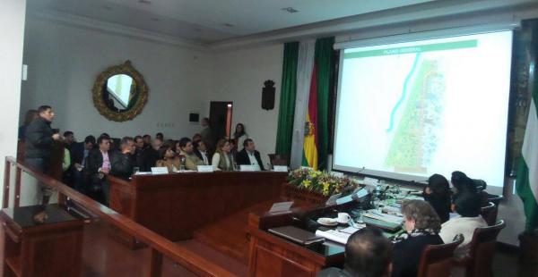 El sector explicó su proyecto turístico a las autoridades municipales esta mañana