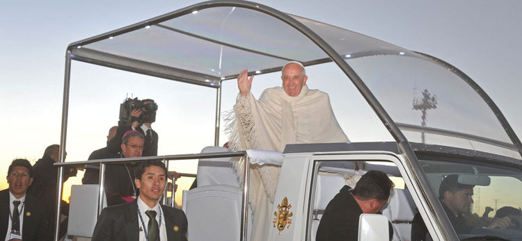 Imágenes de la llegada del Papa a Bolivia hace un año.