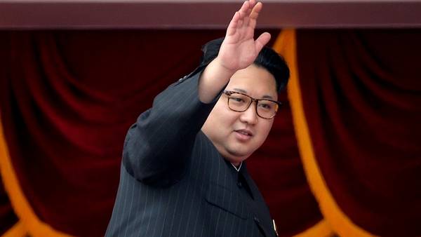 Desafío. El líder norcoreano Kim Jong-Un volvió a provocar a la comunidad internacional con el lanzamiento de prueba de un misil. /AP
