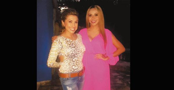 BIEN ENTRETENIDAS Grisel junto a Karen Barrancos