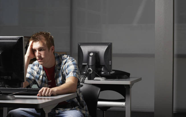 Eres joven, quieres triunfar, eres un