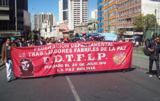 Fabriles de La Paz deciden reactivar movilizaciones y COB llama irresponsable al Gobierno Fabriles de La Paz deciden reactivar movilizaciones y COB llama irresponsable al Gobierno