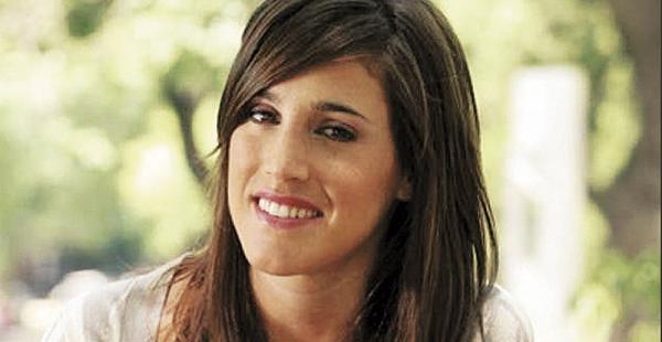 No descuida sus responsabilidades, tampoco a sus hijas