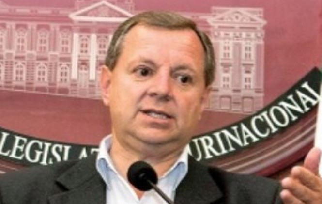 Presidente del Senado ofrece condiciones migratorias para que autoridades chilenas lleguen al Silala Presidente del Senado ofrece condiciones migratorias para que autoridades chilenas lleguen al Silala