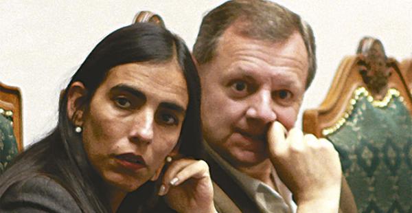 La diputada Montaño y el senador Gonzales explican sobre la ley