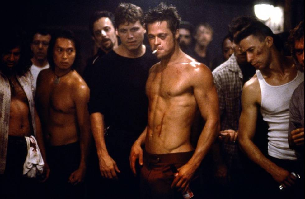 El personaje de Brad Pitt en 'El club de la lucha' fumaba. De eso vamos a prescindir. El personaje de Brad Pitt en