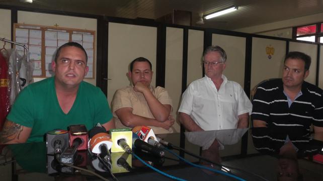 Pablo Ramos, Carlos Yeske, Pedro Rivero Jordán y Bernardo Pavisic fueron los portavoces. Foto: Roly Callaú Cruz %image_alt%