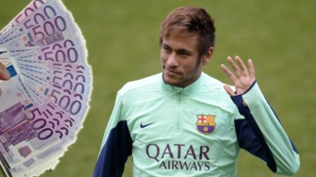 En mayo de 2013 se anunció oficialmente que Neymar era traspasado del Santos, de Brasil, al Barcelona, de España. Foto: Internet %image_alt%