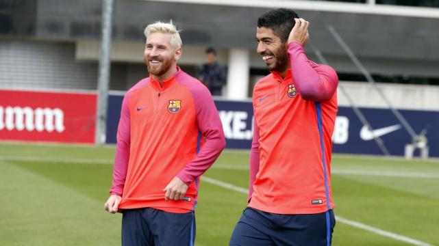 Los jugadores del Barza este viernes por la mañana se entrenaron por última vez en el césped del estadio Saint George's Park. Foto: FC Barcelona %image_alt%