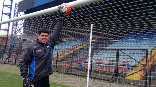 Lampe se va ganando la confianza de su entrenador para ser el titularen el arco. Foto: Internet %image_alt%