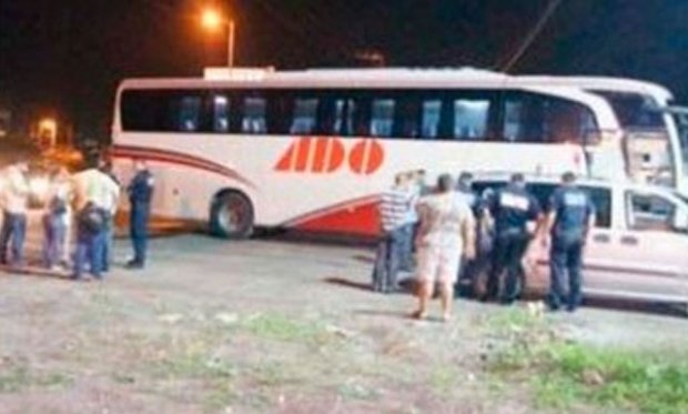 imagen-asaltan-bus-mexico-violan-mujeres