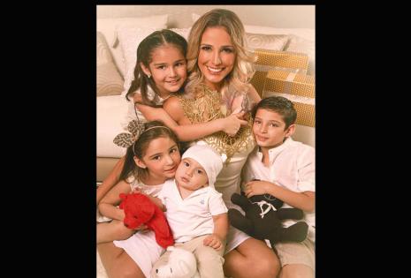 con sus cuatro razones de vivir