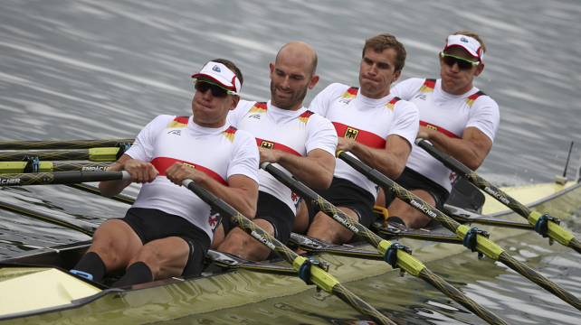 Philipp Wende, Lauritz Schoof, Karl Schulze y Hans Gruhne completaron los 2.000 metros en la laguna Rodrigo de Freitas. Foto: Reuters %image_alt%