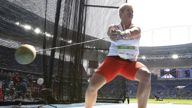 Anita Wlodarczyk en plena presentación en los Juegos Olímpicos 2016. Foto: Reuters %image_alt%