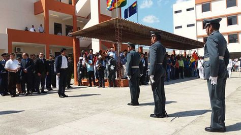 El presidente Evo Morales inaugura en Warnes (Santa Cruz) la Escuela Antiimperialista de las Fuerzas Armadas.