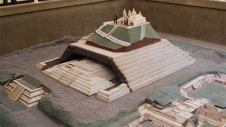 La Gran Pirámide de Cholula. Maqueta.