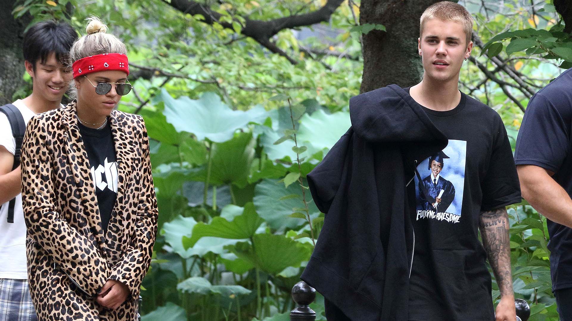 Justin Bieber y Sofia Richie (Grosbygroup)
