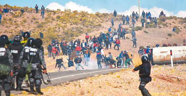 audiencia cautelar los dirigentes mineros serán enviados ante un juez en las próximas horas Más de 40 personas fueron detenidas ayer, de ellas cinco se encuentran aprehendidas