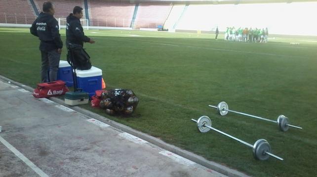 Parte del material de trabajo que utiliza la selección boliviana durante sus entrenamientos. Foto: Luis Sandóval %image_alt%