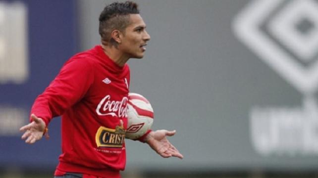 El goleador, de 32 años, milita en el Flamengo de Brasil y no tuvo tiempo de adaptarse a la altura. Foto: Internet %image_alt%