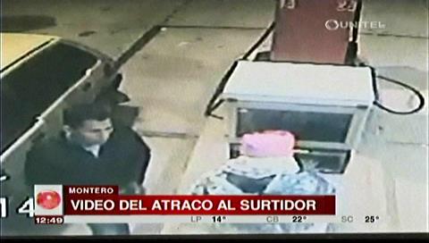 Cámaras de seguridad muestran el atraco a un surtidor en Montero