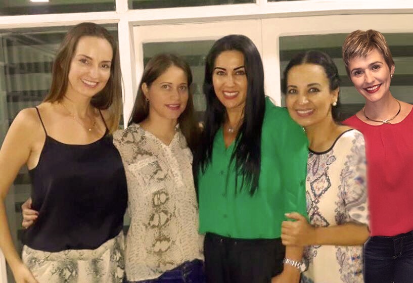 Integrantes del Ministerio de Mujeres: Tatiana Moreno, Fanny Parada,,Carola Aguilera de d’Arruda, Miriam Parada y Lorena Villalobos