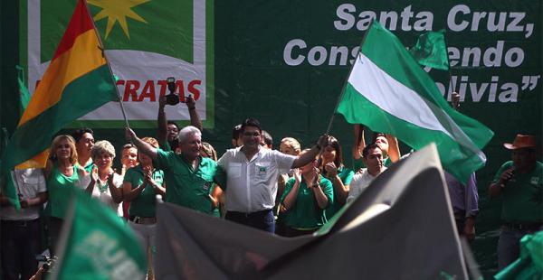 1.500 delegados participaron del congreso departamental para elegir a sus nuevas autoridades Rubén Costas ratificó que el objetivo de los demócratas es gobernar Bolivia en 2019