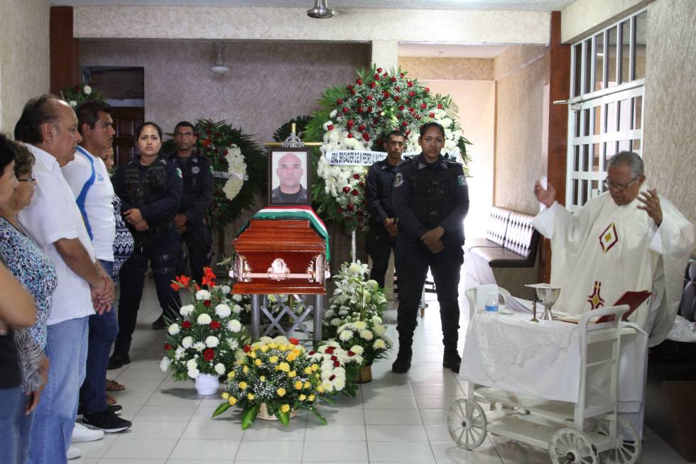 El velorio de Tomás Hernández, en Acapulco.