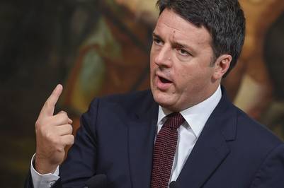 El premier italiano, Matteo Renzi, dio detalles de los trabajos de reconstrucción y ayuda a los afectados por el terremoto. AFP