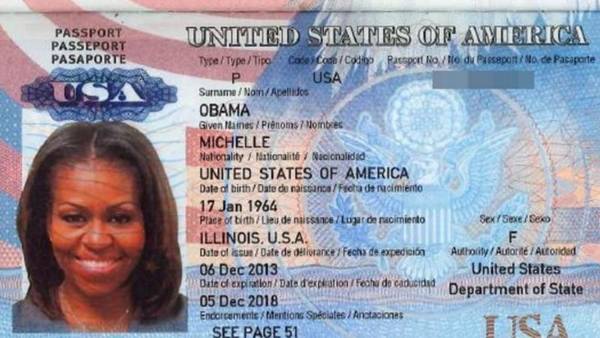 El supuesto pasaporte de Michelle Obama, filtrado por hackers en Internet./ Twitter