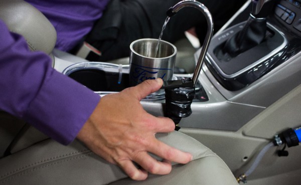 ¿Y si tu coche tuviera un grifo de agua potable?