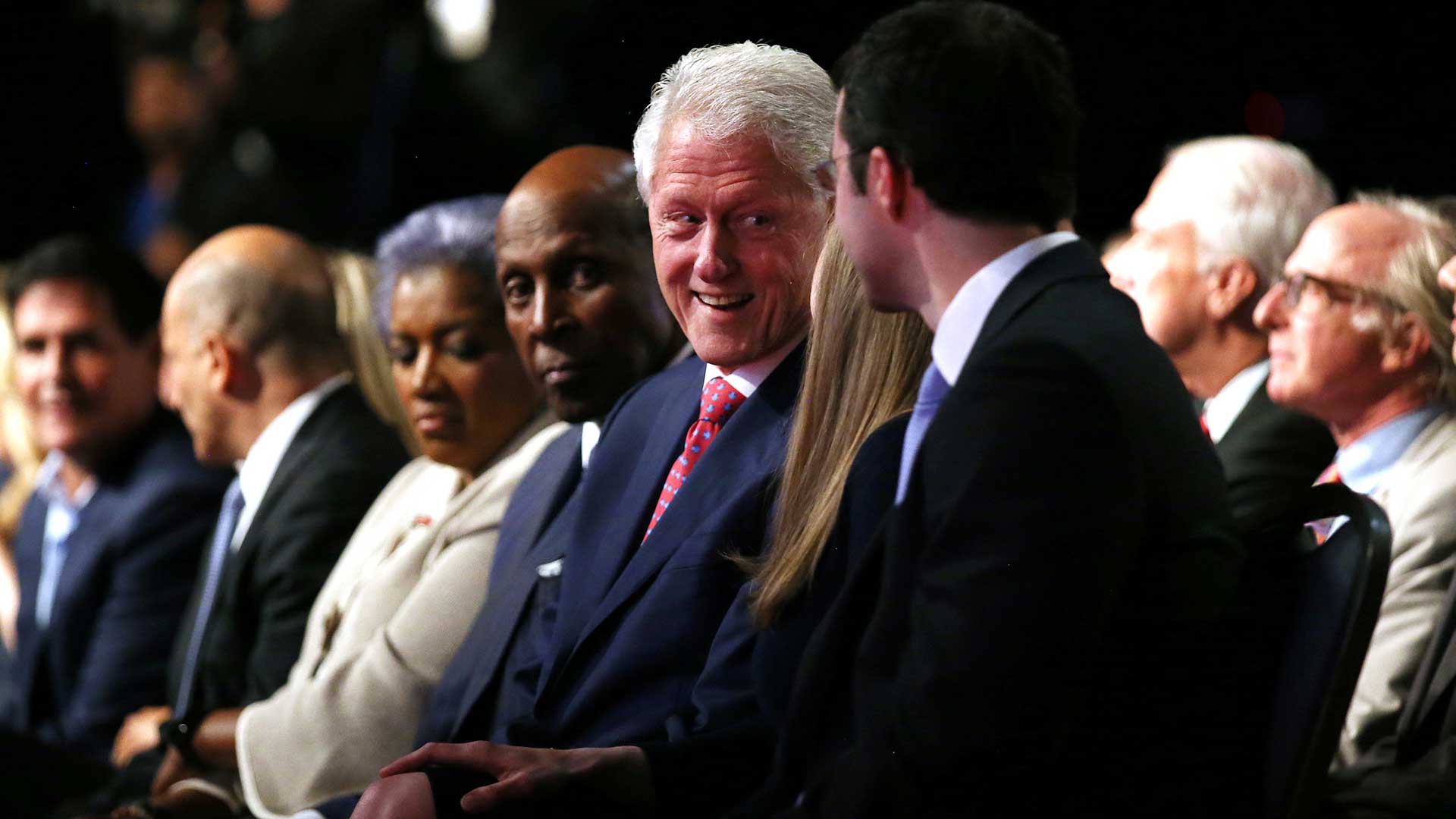 (Reuters) Sobre el Estado Islámico, Hillary Clinton dijo que la derrota del grupo yihadista será la prioridad principal como presidente.