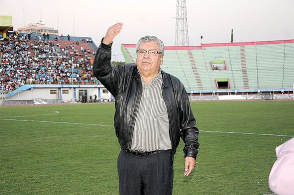 WILGE LIZARAZU, DIRECTIVO DE LA FBF. BENJAMÍN JAMES
