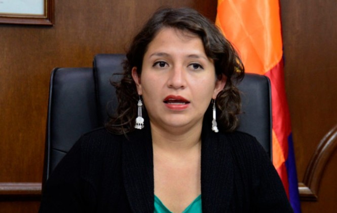 Campero dice que no correspondía declarar alerta por aumento de casos de VIH en La Paz Campero dice que no correspondía declarar alerta por aumento de casos de VIH en La Paz