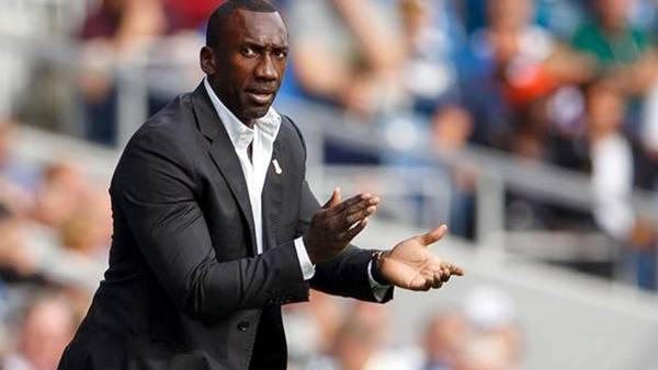 Jimmy Floyd Hasselbaink fue filmado mientras negociaba un pago de 55.000 libras para dar una charla ante inversores en Singapur.