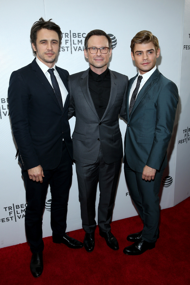 James Franco, Christian Slater y Garrett Clayton, durante el estreno de la película en Tribeca.