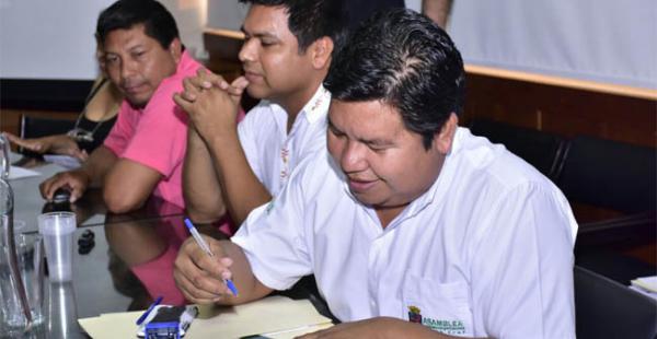 Autoridades de Guarayos firmaron un acuerdo con representantes de la Gobernación de Santa Cruz