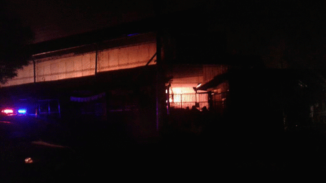 Se incendia mercado campesino de Yacuiba. Foto: @AldoaguileraL